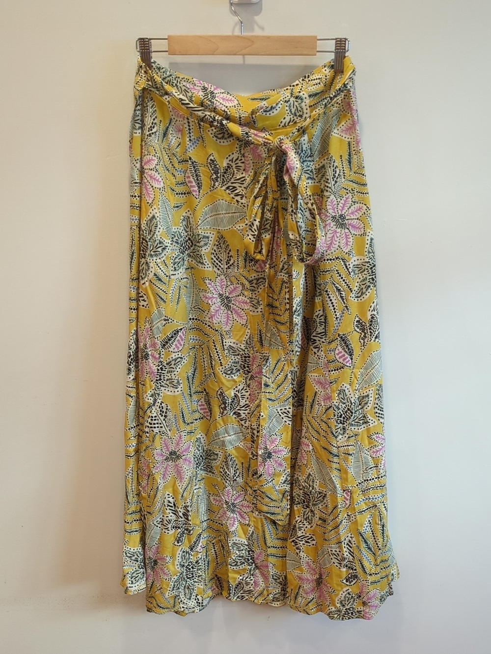 Beach Coastal Tropical Boho Girly Marine Layer Yellow Floral Wrap Midi Skirt XL